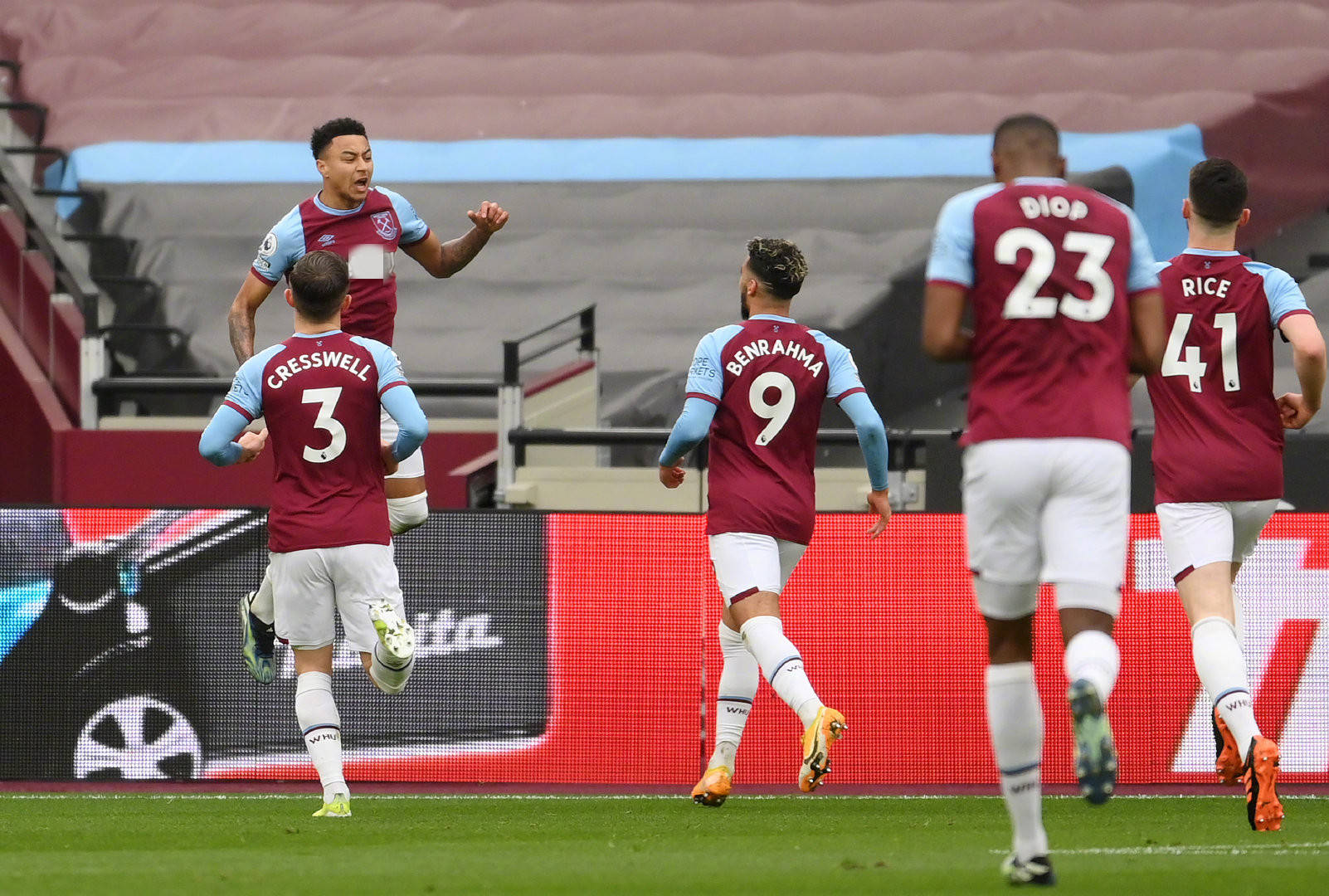 主教练尼克 主教练尼克